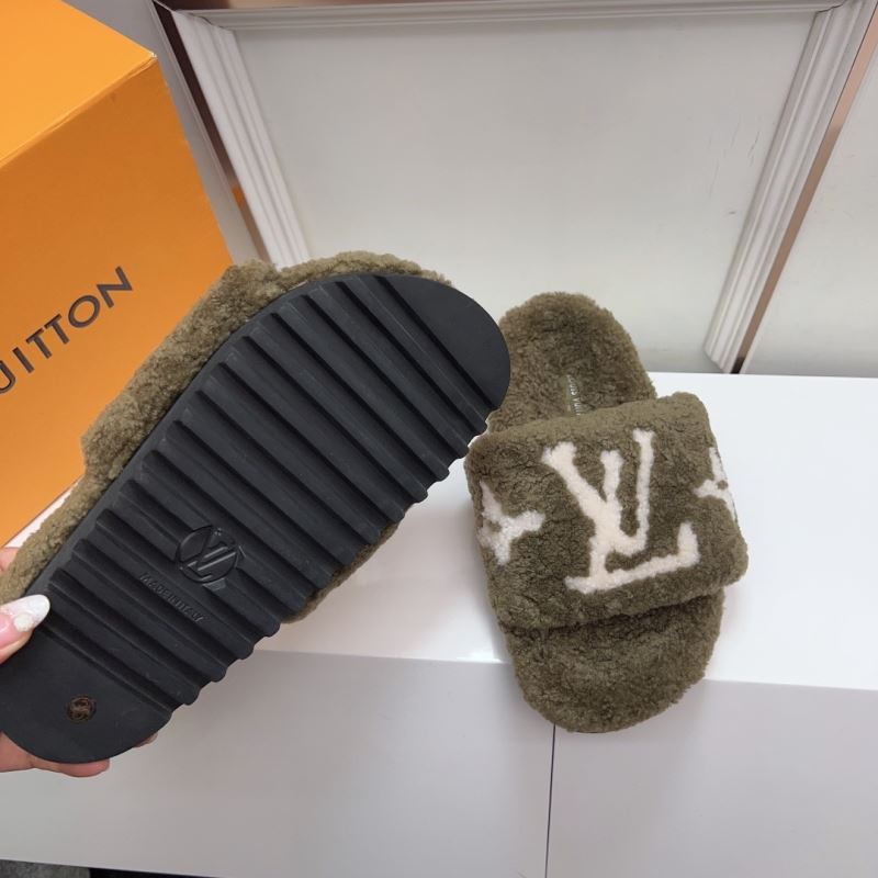 Louis Vuitton Slippers